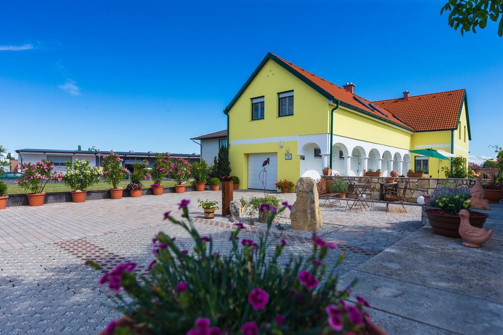 Appartementhaus Freiler Mörbisch am See Εξωτερικό φωτογραφία